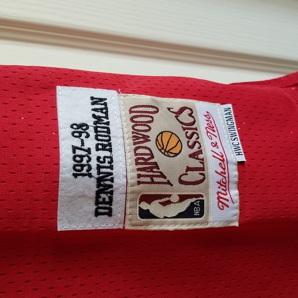 DENNIS RODMAN CHICAGO BULLS RED THROWBACK JERSEY - Picture 4 of 7